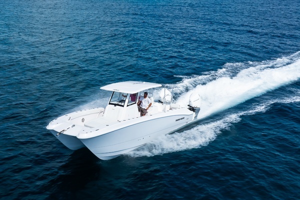 2025 Twin Vee 28