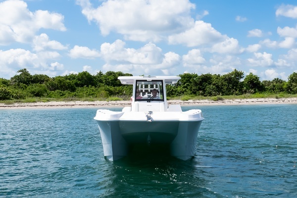 2025 Twin Vee 28