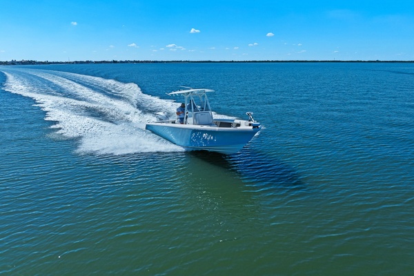 27ft Pathfinder Yacht For Sale