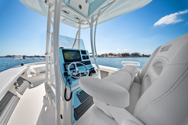 Photo of the 2021 Pathfinder 2700 Open