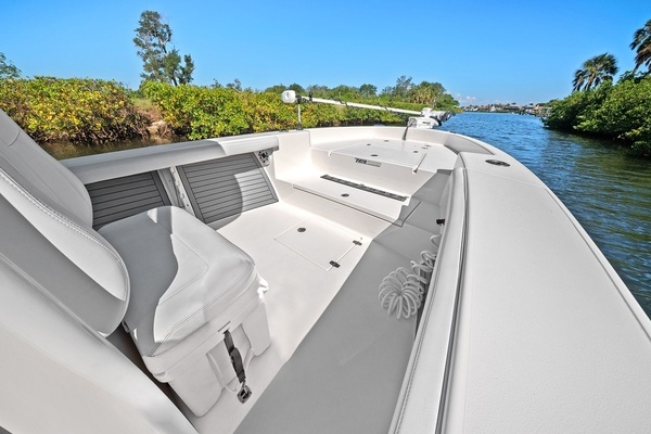Photo of the 2021 Pathfinder 2700 Open
