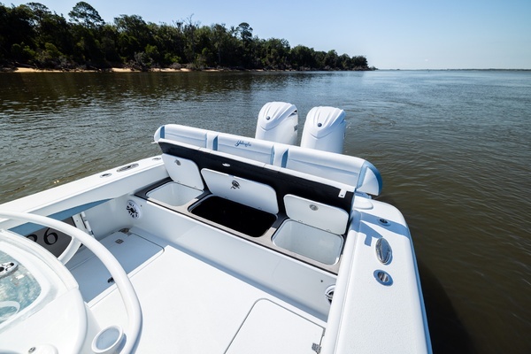 2025 Yellowfin 26