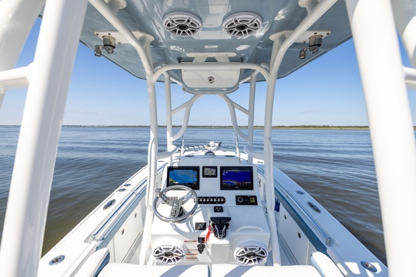 2025 Yellowfin 26