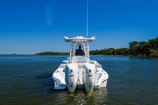 2025 Yellowfin 26