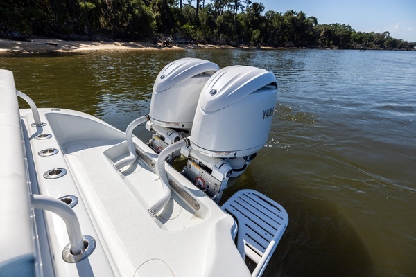 2025 Yellowfin 26
