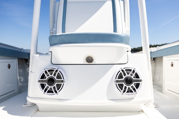 2025 Yellowfin 26