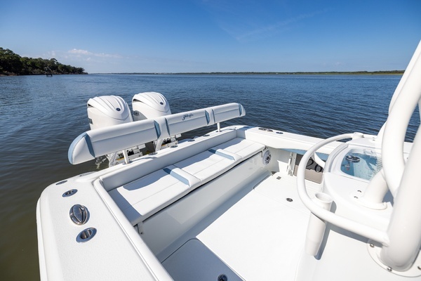 2025 Yellowfin 26