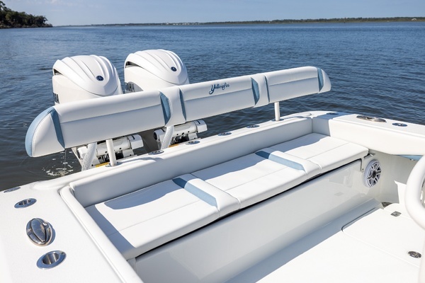 2025 Yellowfin 26