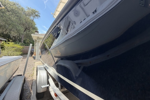 Photo of the 1976 SeaCraft 23 CC Classic