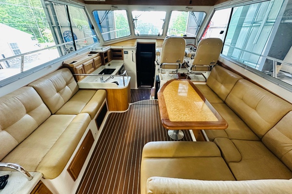 Sea Smoke 37ft Back Cove Yacht For Sale