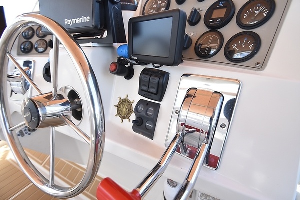 Liquid Asset 35ft Carver Yacht For Sale