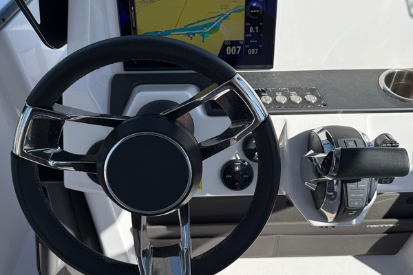 22ft Axopar Yacht For Sale
