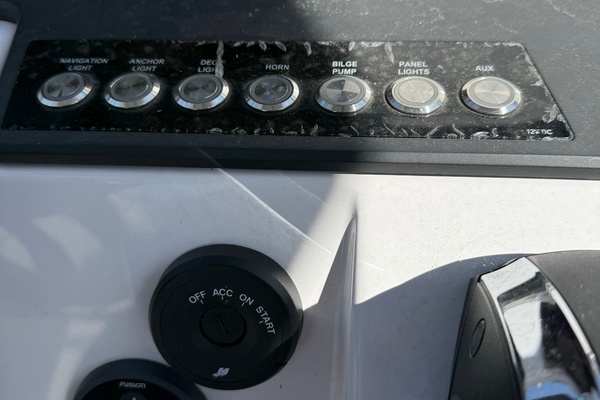 22ft Axopar Yacht For Sale