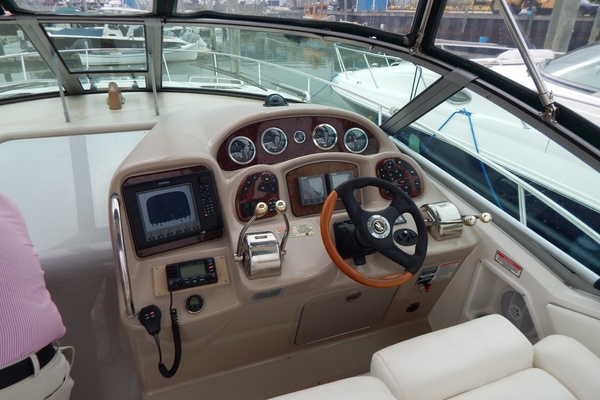 Getting There 32ft Sea Ray Yacht For Sale