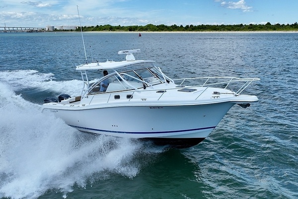 33ft Edgewater Yacht For Sale