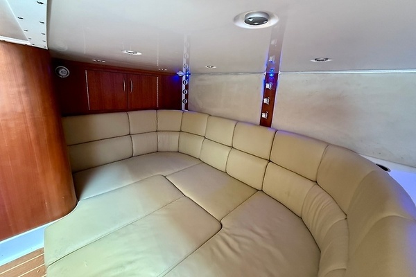 33ft Edgewater Yacht For Sale