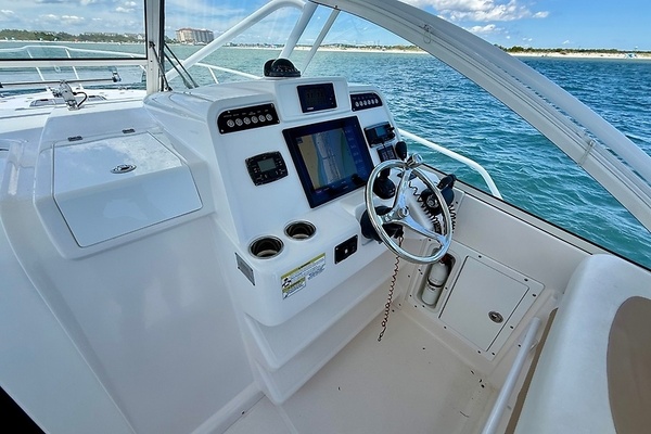 33ft Edgewater Yacht For Sale
