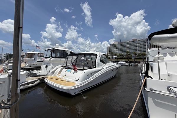 44ft Sea Ray Yacht For Sale