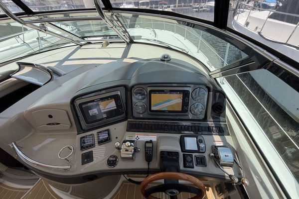 44ft Sea Ray Yacht For Sale