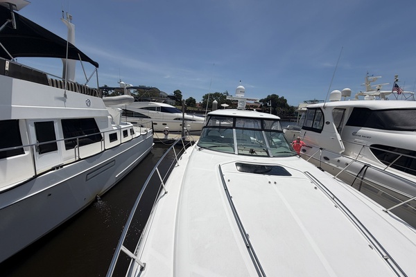 44ft Sea Ray Yacht For Sale