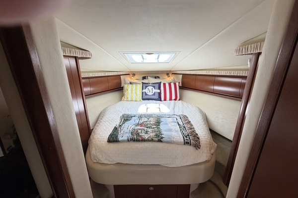 44ft Sea Ray Yacht For Sale