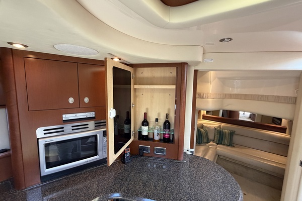 44ft Sea Ray Yacht For Sale
