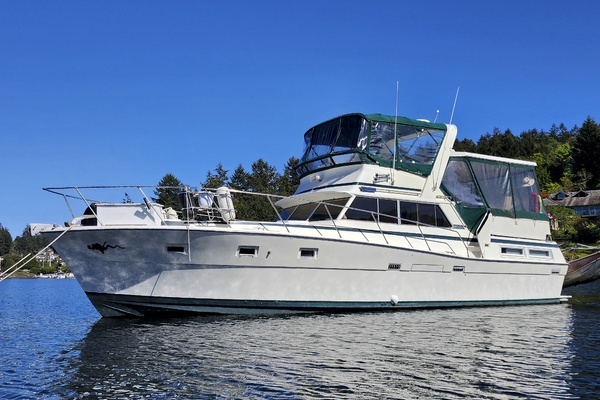 Photo of the 1977 Viking 43 "West Wind"
