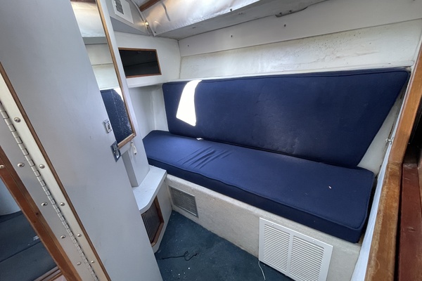 39ft Sea Ray Yacht For Sale