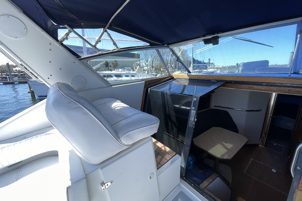 39ft Sea Ray Yacht For Sale