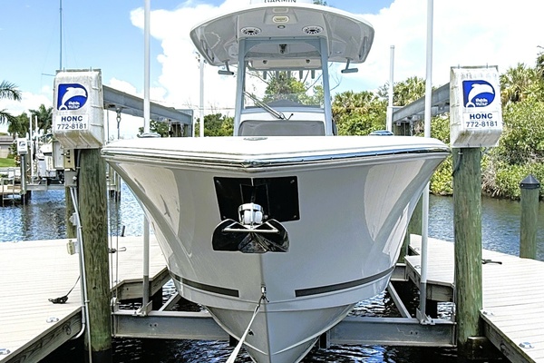 28ft Cobia Yacht For Sale