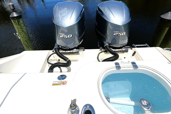 28ft Cobia Yacht For Sale