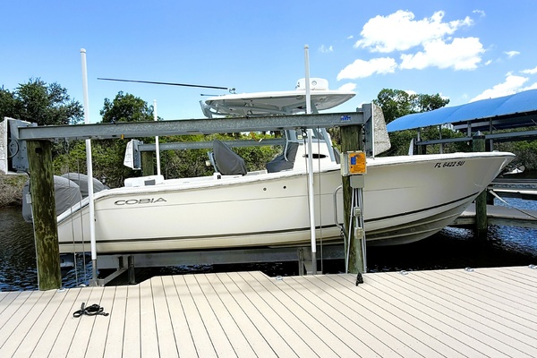 28ft Cobia Yacht For Sale