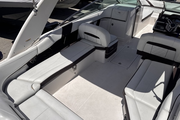 26ft Regal Yacht For Sale