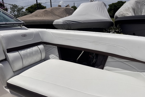 26ft Regal Yacht For Sale