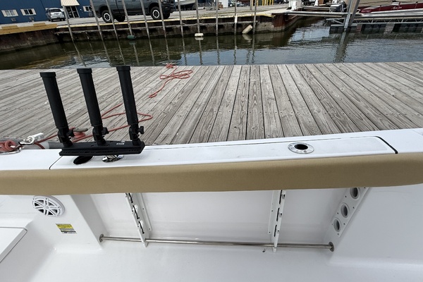 23ft Sportsman Yacht For Sale
