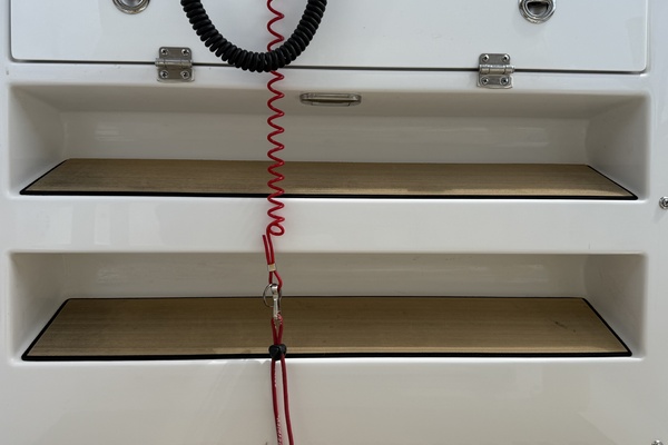 23ft Sportsman Yacht For Sale