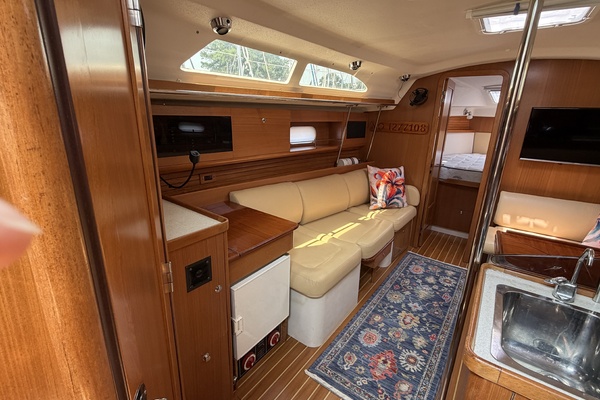 Tiger Lily 35ft Catalina Yacht For Sale