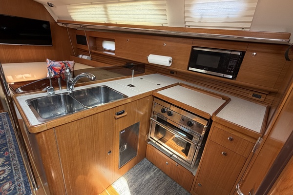 Tiger Lily 35ft Catalina Yacht For Sale