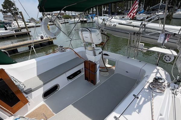 Tiger Lily 35ft Catalina Yacht For Sale