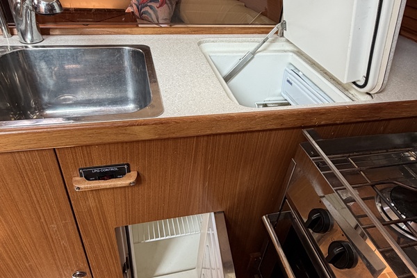 Tiger Lily 35ft Catalina Yacht For Sale