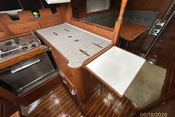 37' Tayana galley counter extension