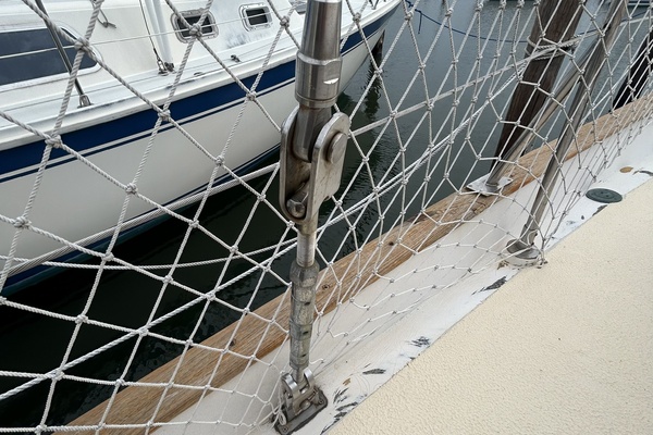 37' Tayana standing rigging3