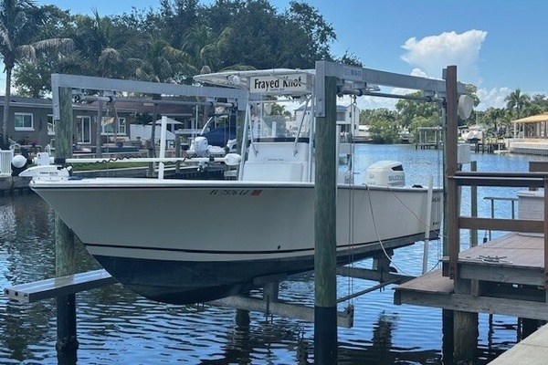 Frayed Knot 23ft Tracker Yacht For Sale