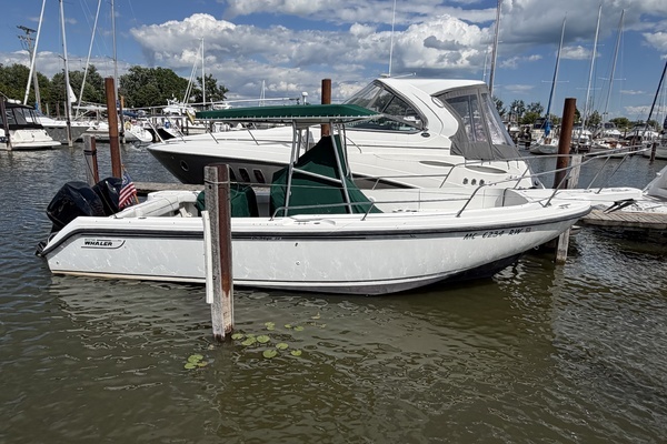 26-ft-Boston Whaler-1999-26 Outrage- Harrison Township Michigan United States  yacht for sale