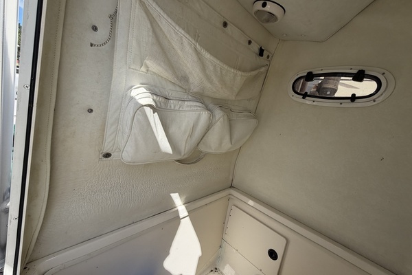 26ft Boston Whaler Yacht For Sale