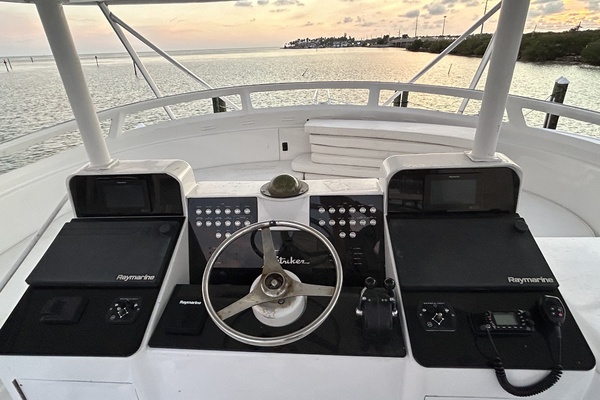 Caught 60ft Striker Yacht For Sale