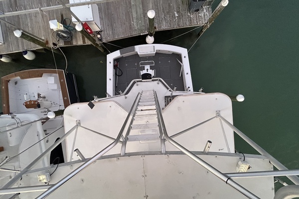 Photo of the 1990 Striker 60 Sportfish "Caught"