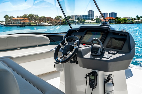 44ft Aquila Yacht For Sale