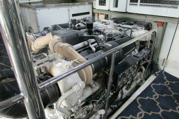 Cheoy Lee Sport Motor Yacht Yacht For Sale