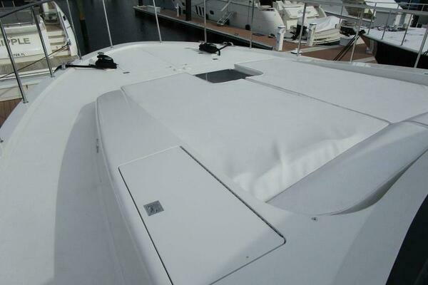 Cheoy Lee Sport Motor Yacht Yacht For Sale